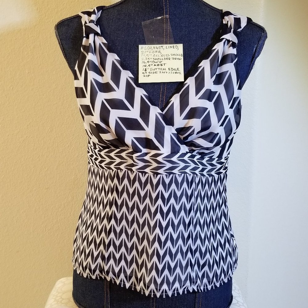 ✅NWOT Elegant Jones Wear Blue White Silk Fully Lined Top S #664, B14 - Picture 1 of 9